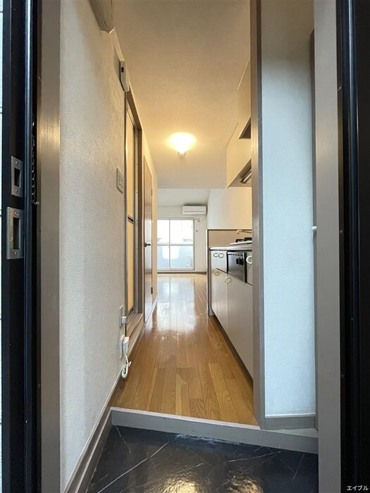 物件内観写真14　(廊下)