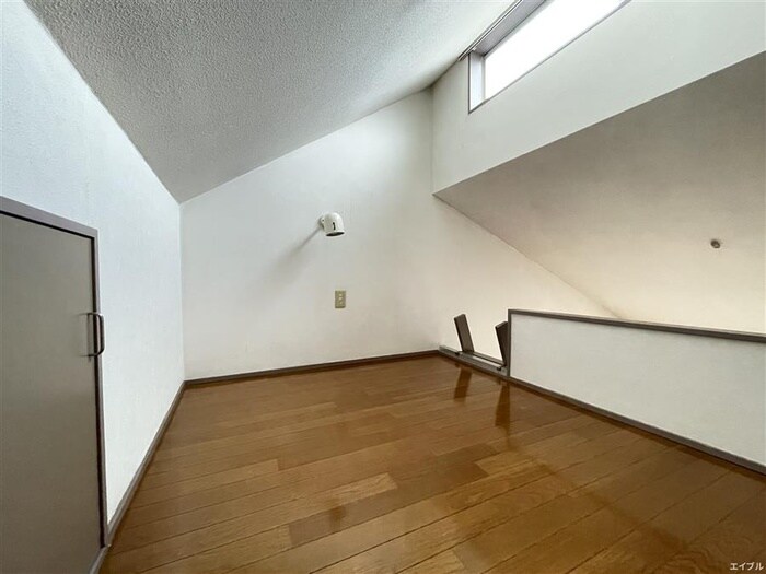 物件内観写真18　(ロフト)