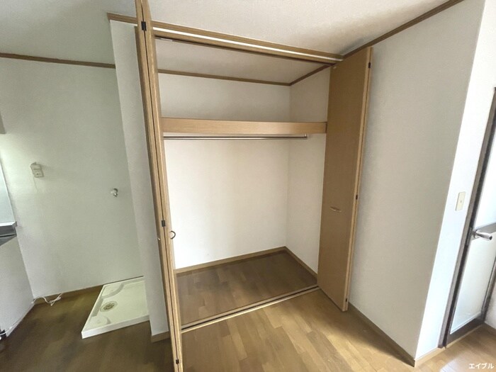 物件内観写真10　(収納)