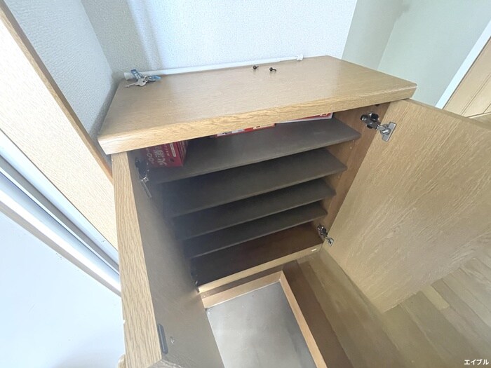 物件内観写真17　(靴箱)