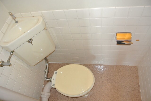 物件内観写真8　(トイレ)