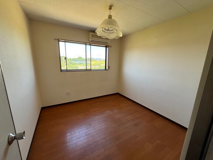 物件内観写真6　(居室)