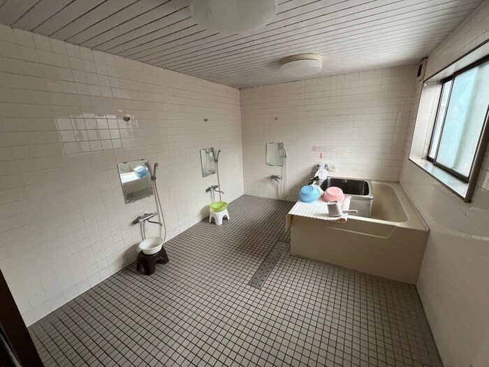 物件内観写真9　(バス／シャワールーム等)