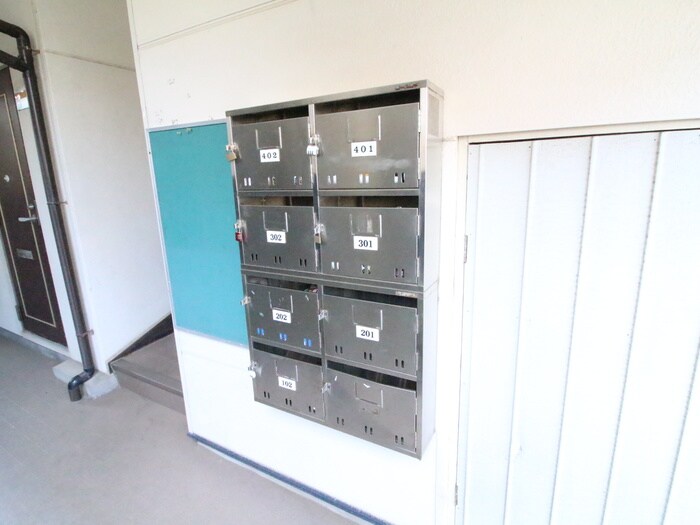 物件外観写真4　(建物設備)