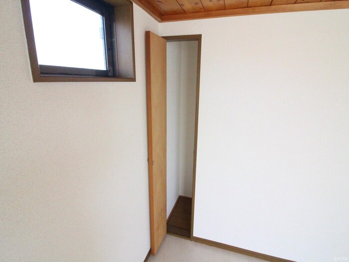 物件内観写真20　(収納)