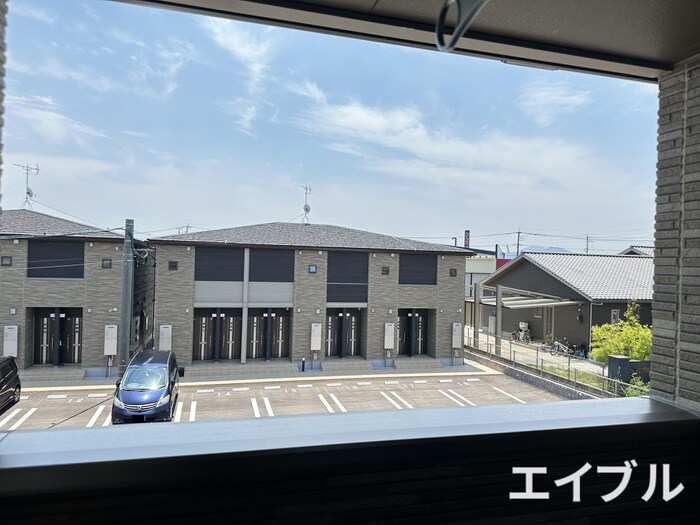 物件内観写真22　(室内からの展望)