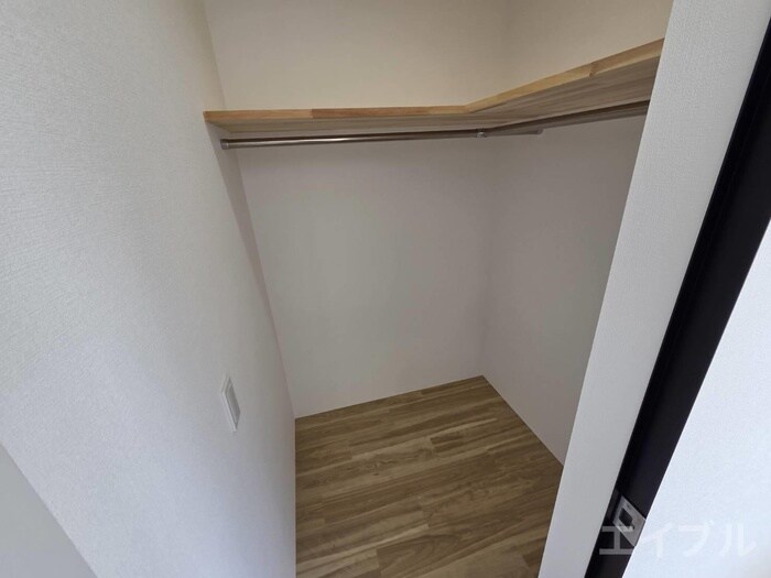 物件内観写真18　(収納)