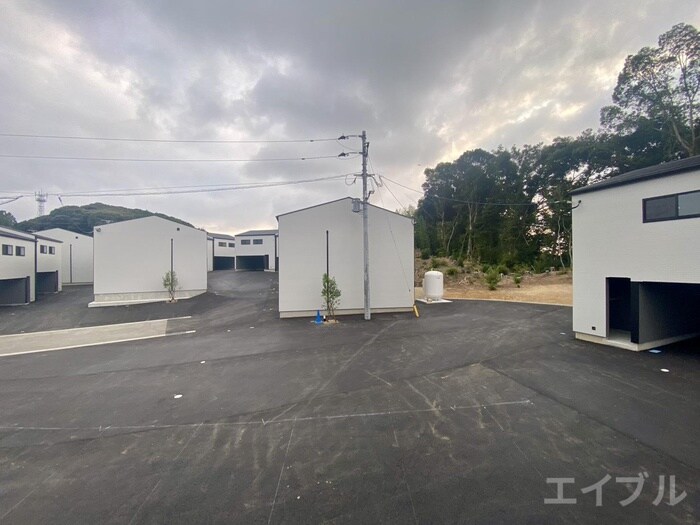 物件内観写真21　(室内からの展望)