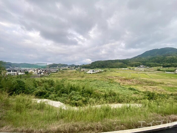 物件内観写真21　(室内からの展望)