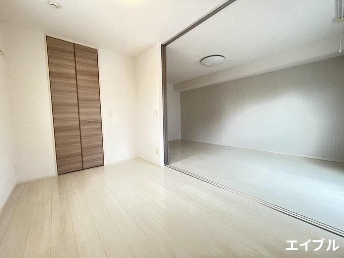 物件内観写真13　(居室)