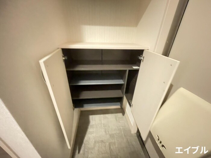 物件内観写真19　(靴箱)
