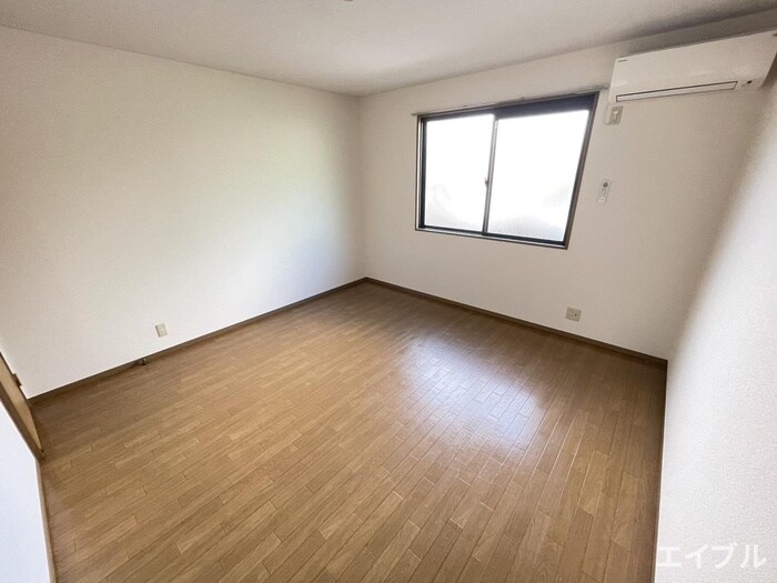 物件内観写真18　(居室)