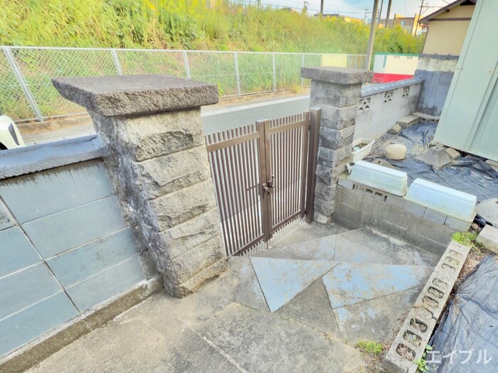 物件外観写真3　(その他)