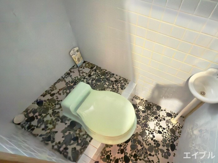 物件内観写真9　(トイレ)