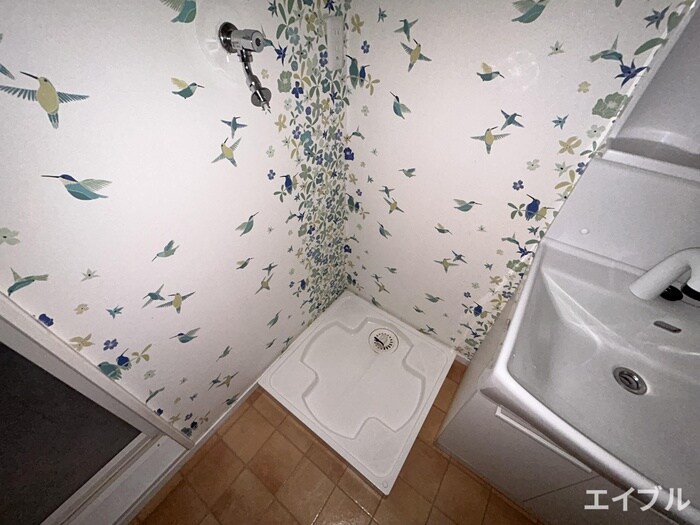 物件内観写真14　(洗濯機置場)