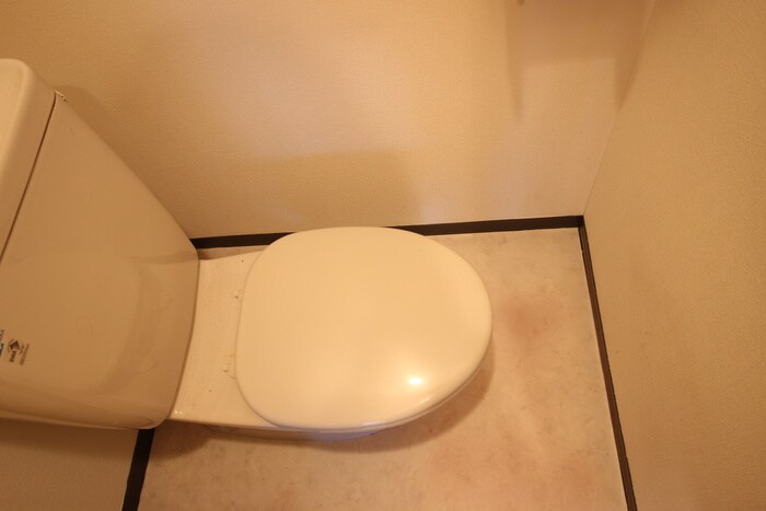 物件内観写真14　(トイレ)