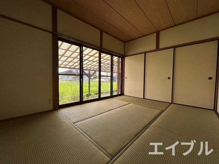 物件内観写真11　(居室)