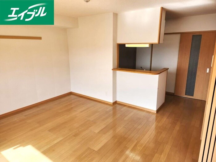 物件内観写真6　(居室)