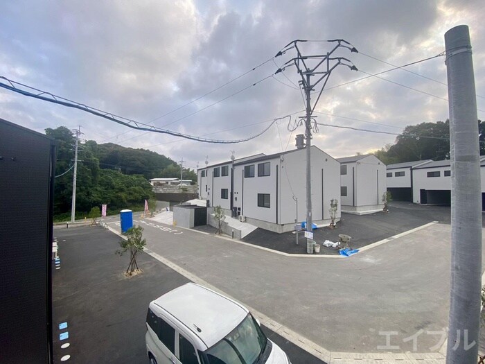 物件内観写真21　(室内からの展望)