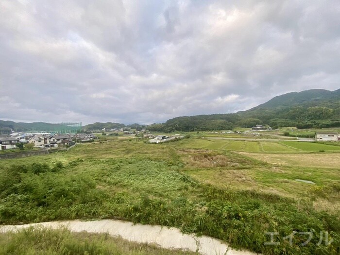 物件内観写真21　(室内からの展望)