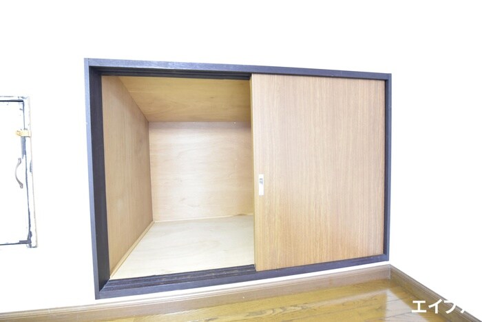 物件内観写真13　(収納)