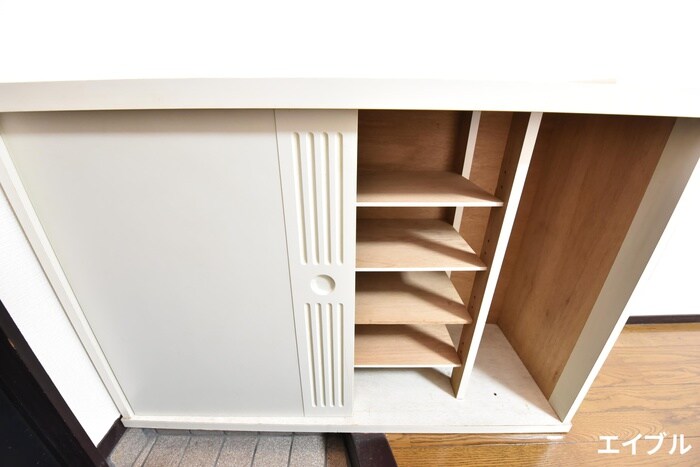 物件内観写真15　(靴箱)