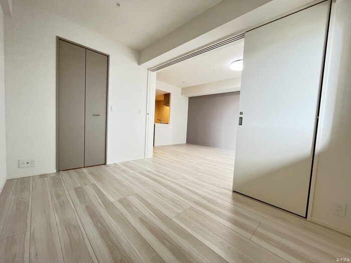 物件内観写真9　(居室)