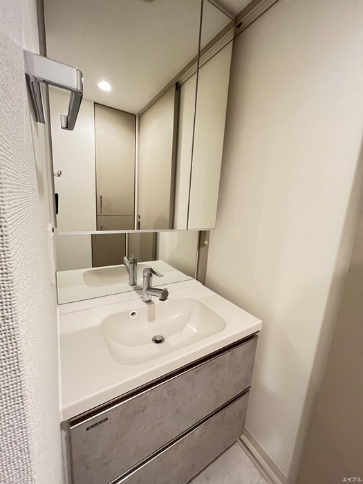 物件内観写真13　(洗面)