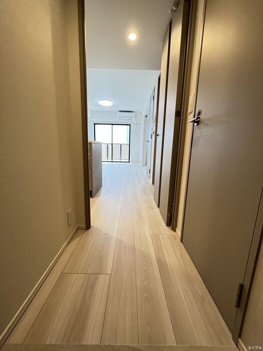 物件内観写真18　(廊下)