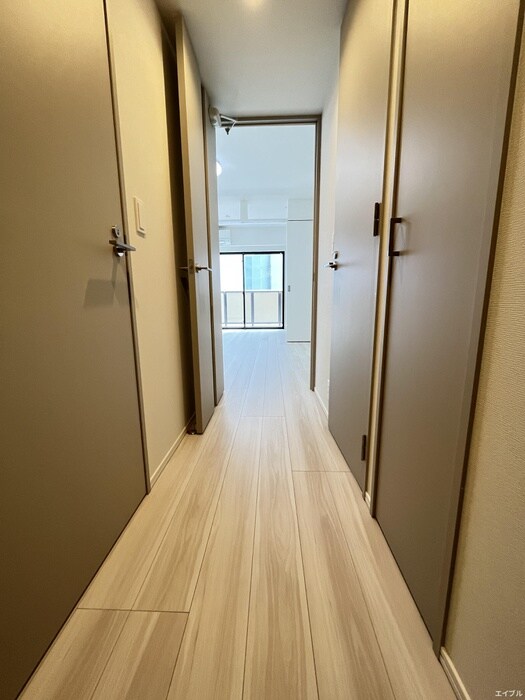 物件内観写真18　(廊下)