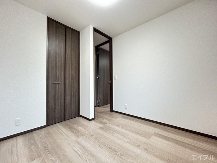 物件内観写真9　(居室)