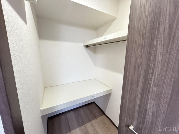 物件内観写真16　(収納)