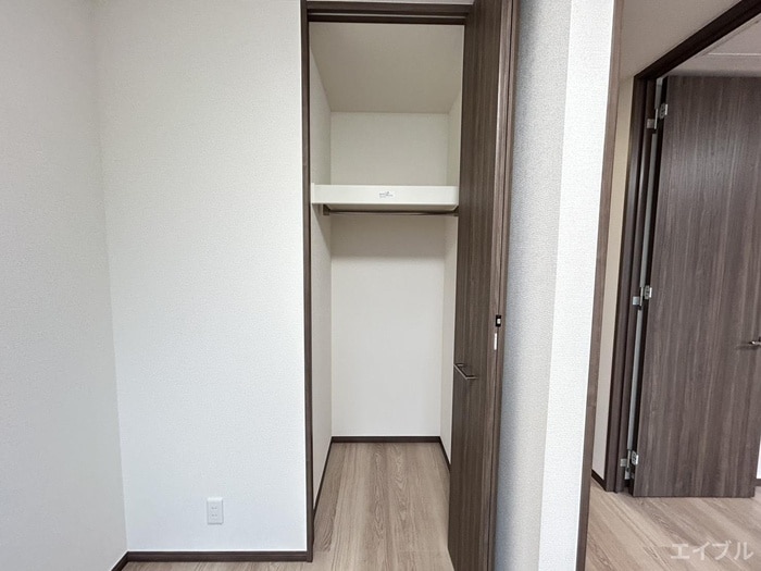 物件内観写真18　(収納)