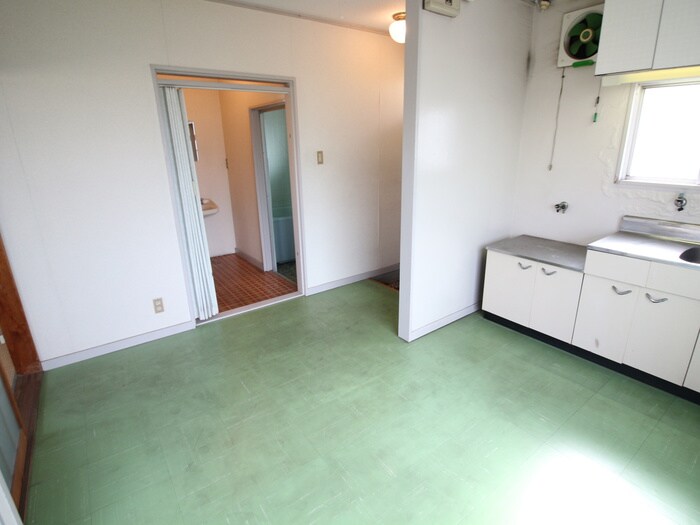 物件内観写真5　(居室)