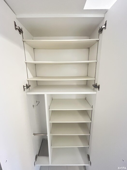 物件内観写真18　(靴箱)
