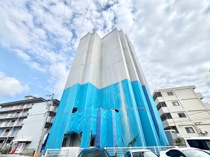 物件外観写真1　(建築中)