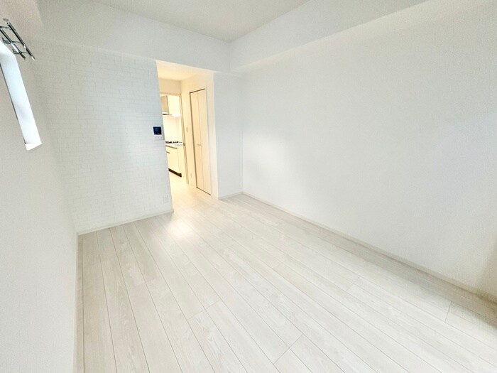 物件内観写真3　(居室)