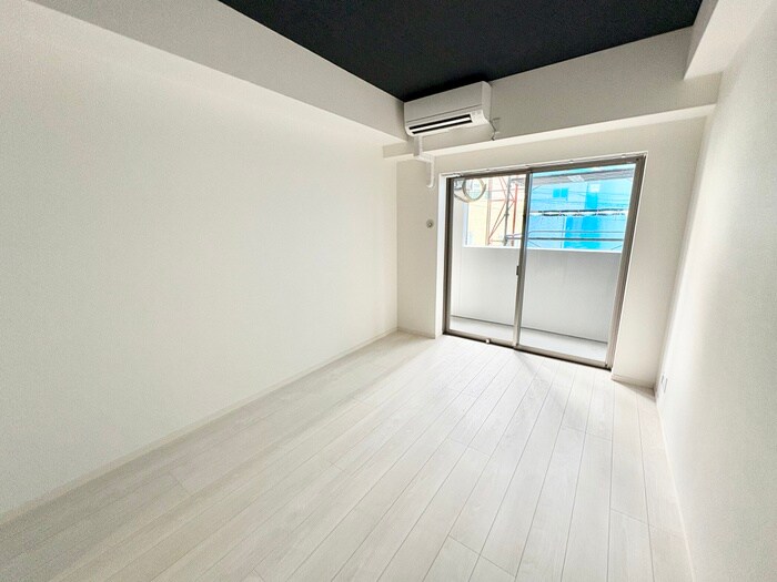 物件内観写真4　(居室)