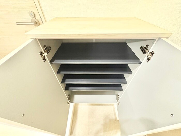 物件内観写真13　(靴箱)