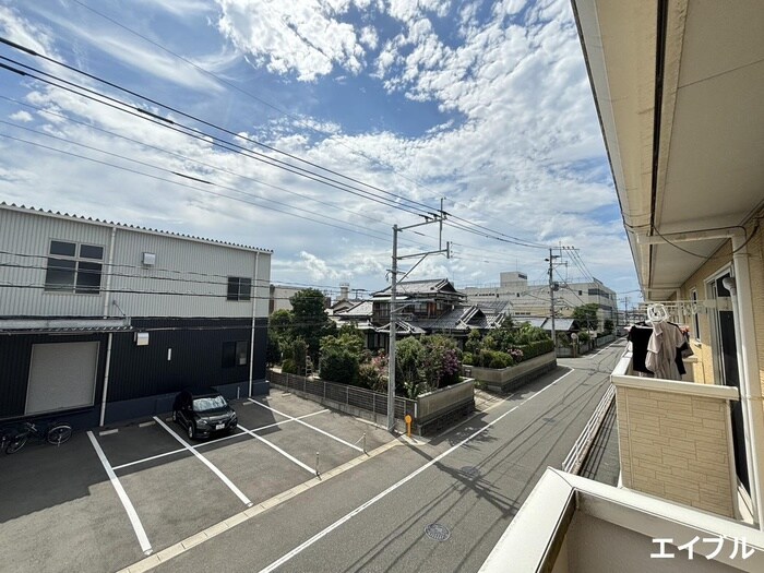 物件内観写真15　(室内からの展望)