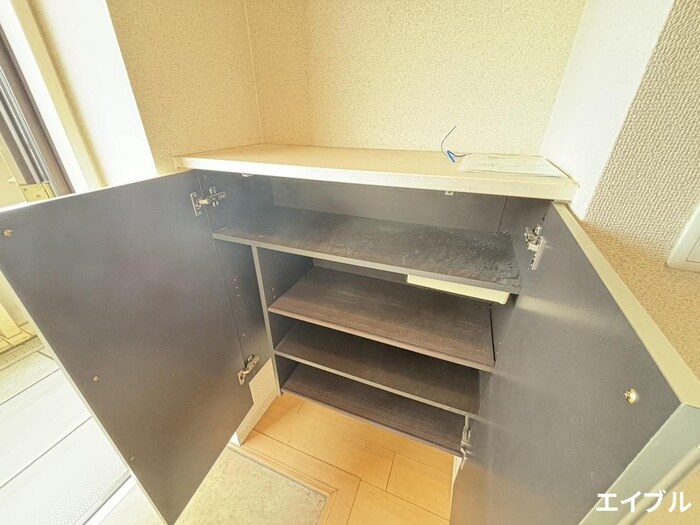 物件内観写真17　(靴箱)