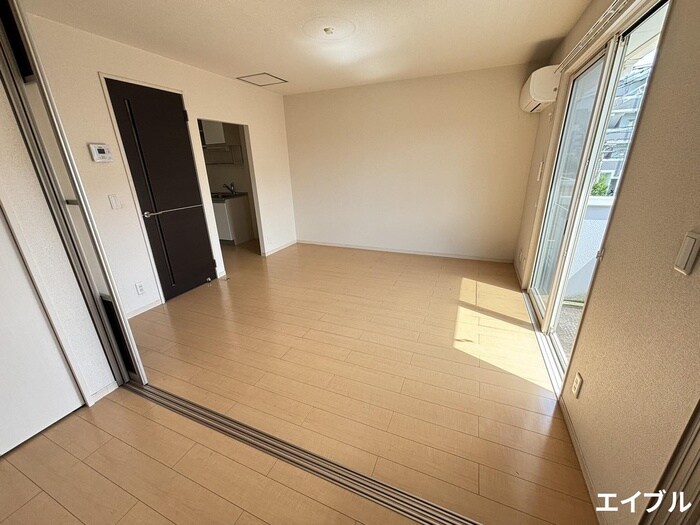 物件内観写真19　(居室)