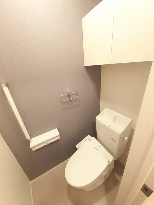 物件内観写真9　(トイレ)