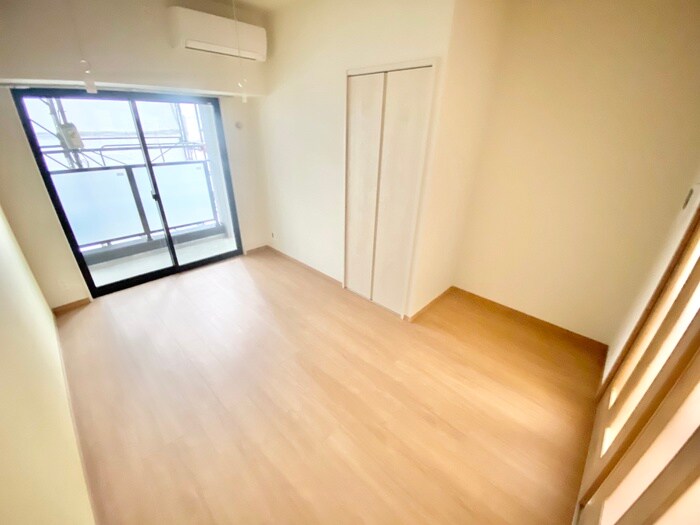 物件内観写真2　(居室)