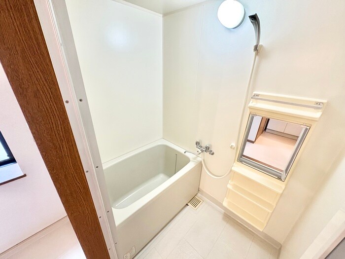 物件内観写真10　(バス／シャワールーム等)