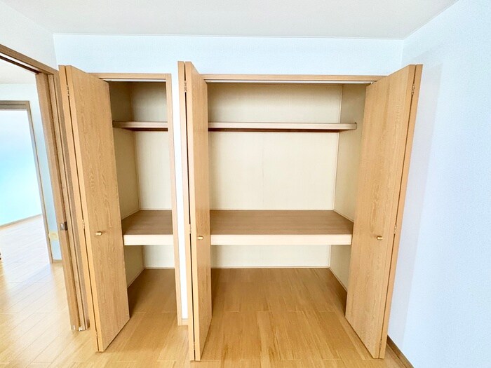 物件内観写真13　(収納)