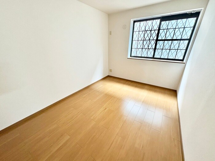 物件内観写真21　(居室)