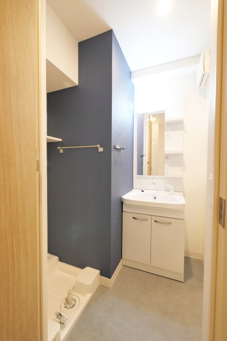 物件内観写真7　(洗面)