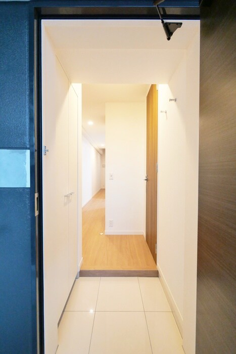 物件内観写真15　(玄関)