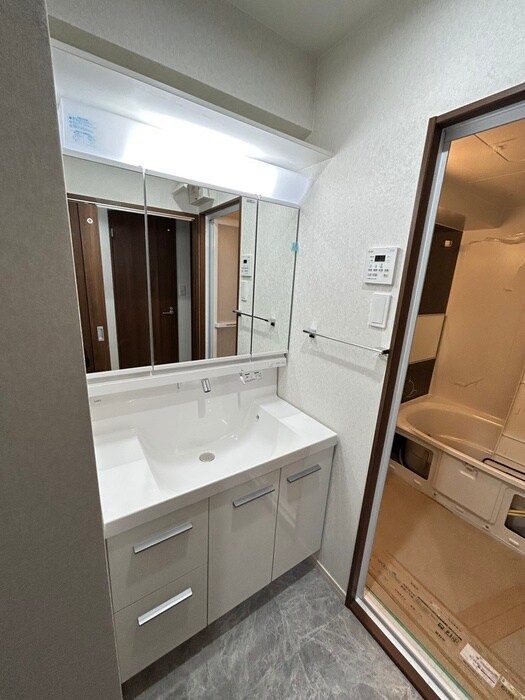 物件内観写真7　(洗面)